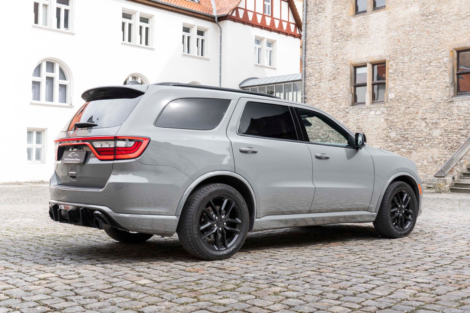 Fahrzeugabbildung Dodge Durango R/T 5,7L AWD SRT Paket LPG ACC LED KAM