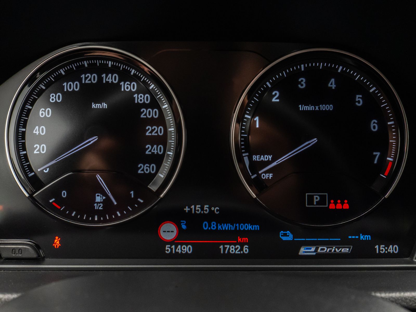 Fahrzeugabbildung BMW X2 xD25e M Sport HUD DAB HiFi LED Alarm 20Zoll
