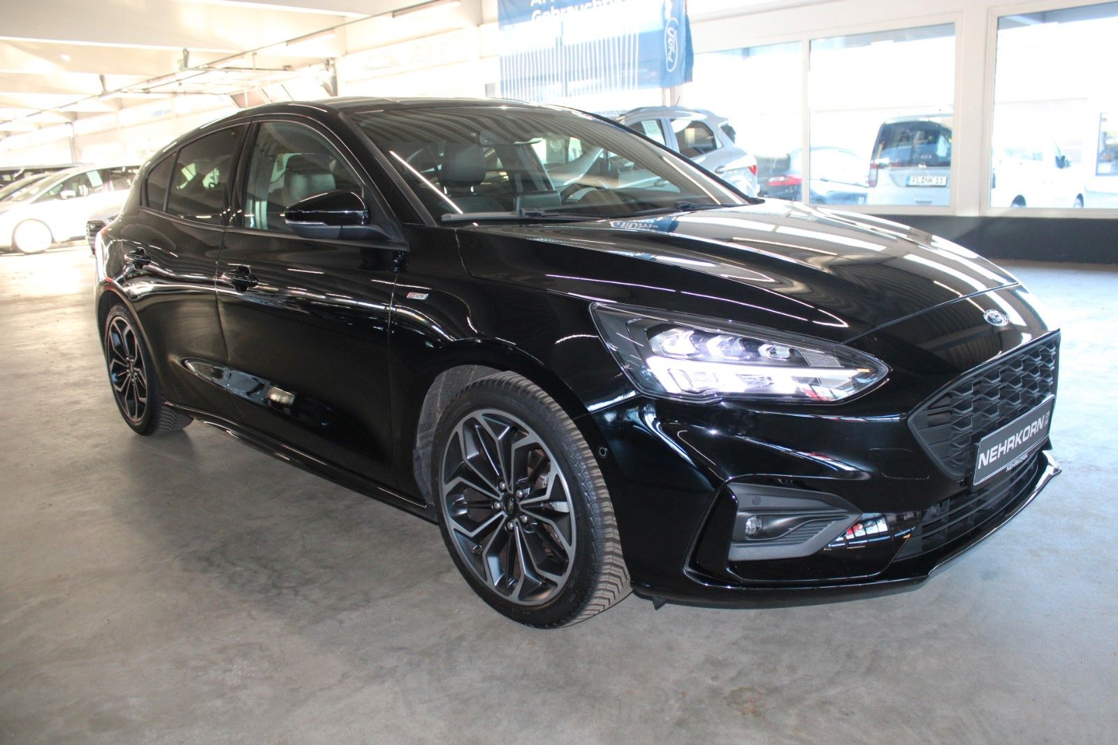 Fahrzeugabbildung Ford Focus 134kW ST-Line LED NAVI CAM WinterPaket