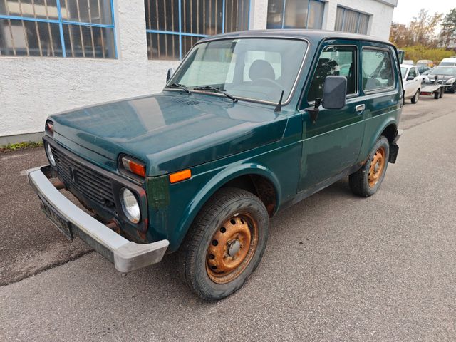 Lada Niva Only*4x4*WENIG KM*AHK*1.HAND*