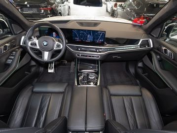 BMW X7 - 10