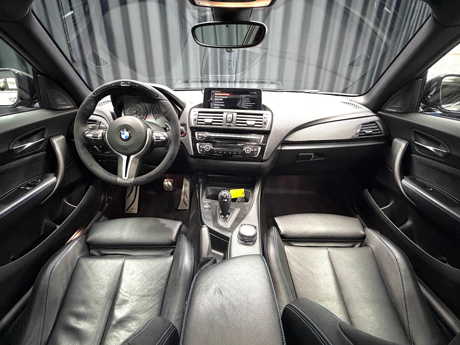 Fahrzeugabbildung BMW M2 Coupe DKG|H&K|KW|HJS|RF-KAMERA|PANO