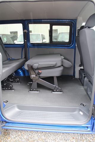 Volkswagen T6.1 Kombi 150PS LED AHK ACC 7-Sitzer Standhzg.