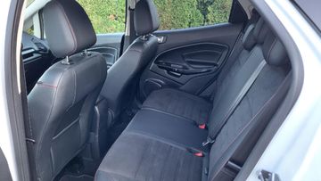 Fahrzeugabbildung Ford EcoSport ST-Line