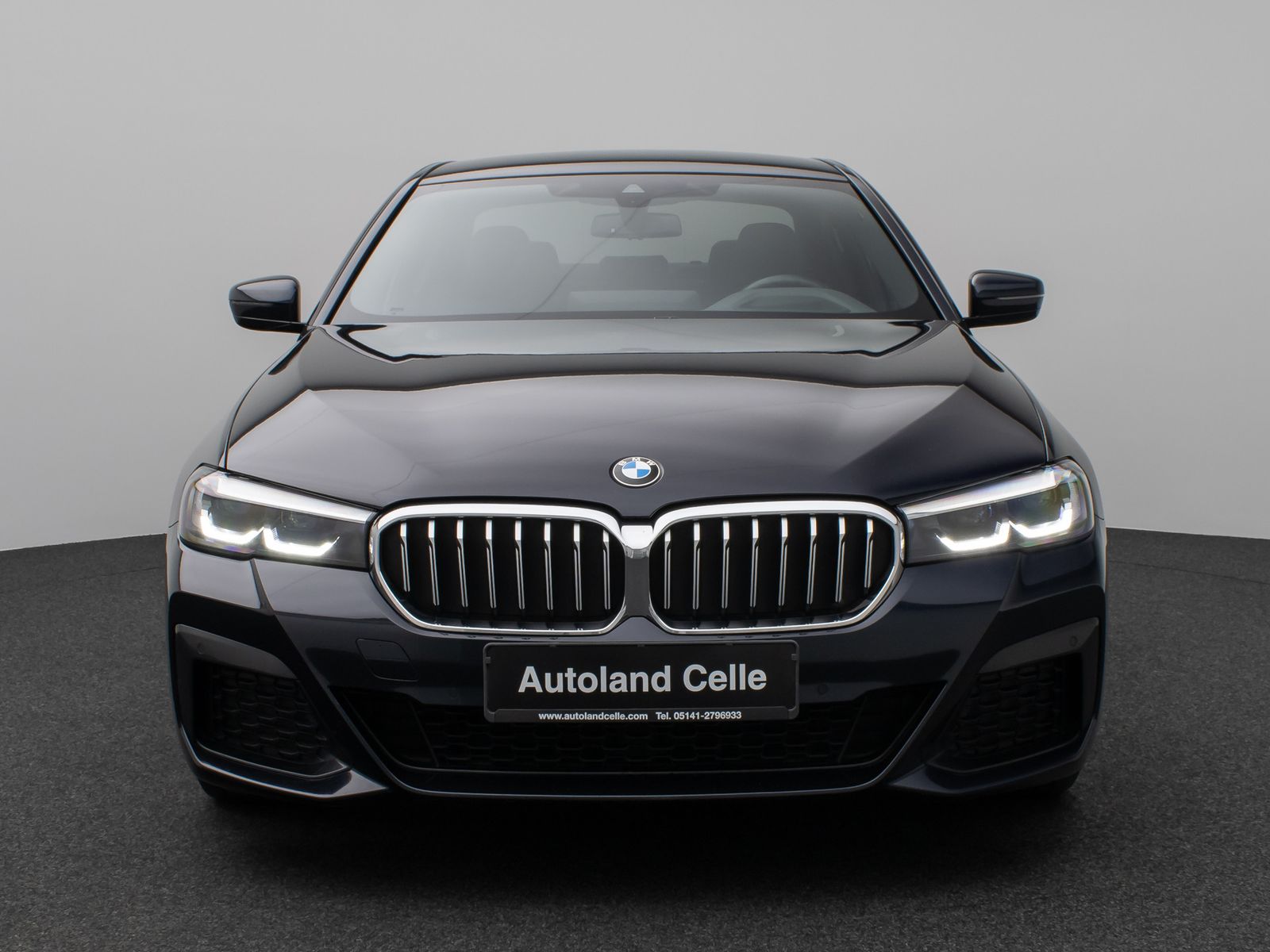 Fahrzeugabbildung BMW 540d  xD M Sport Kamera HUD DAB H/K Alarm 20Zoll