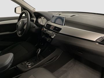 BMW X1 - 8