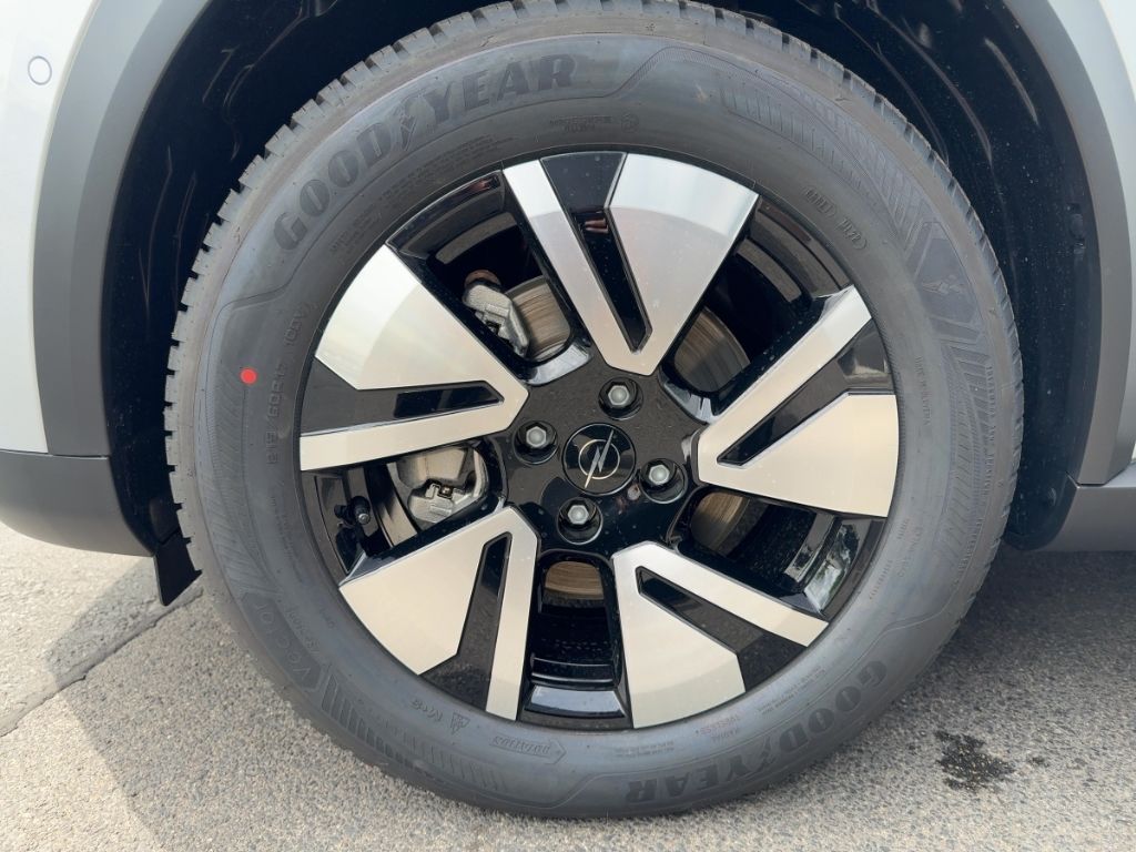 Fahrzeugabbildung Opel Frontera Ultimate, Allwetter, RFK, SHZ, LHZ