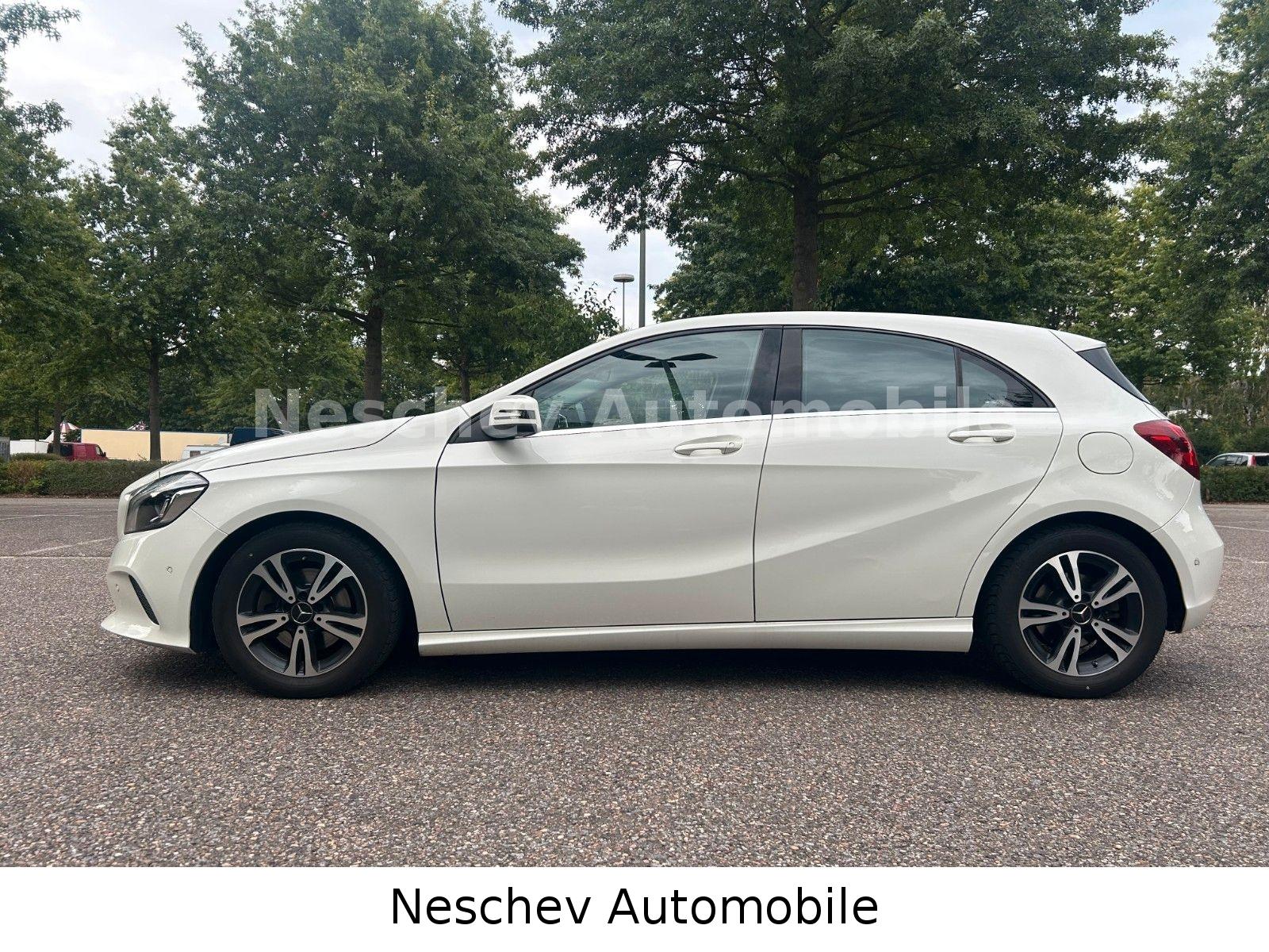Mercedes-Benz A 200 BlueEff. Urban Leder/Navi/LED/Kam/PTS/1Hd