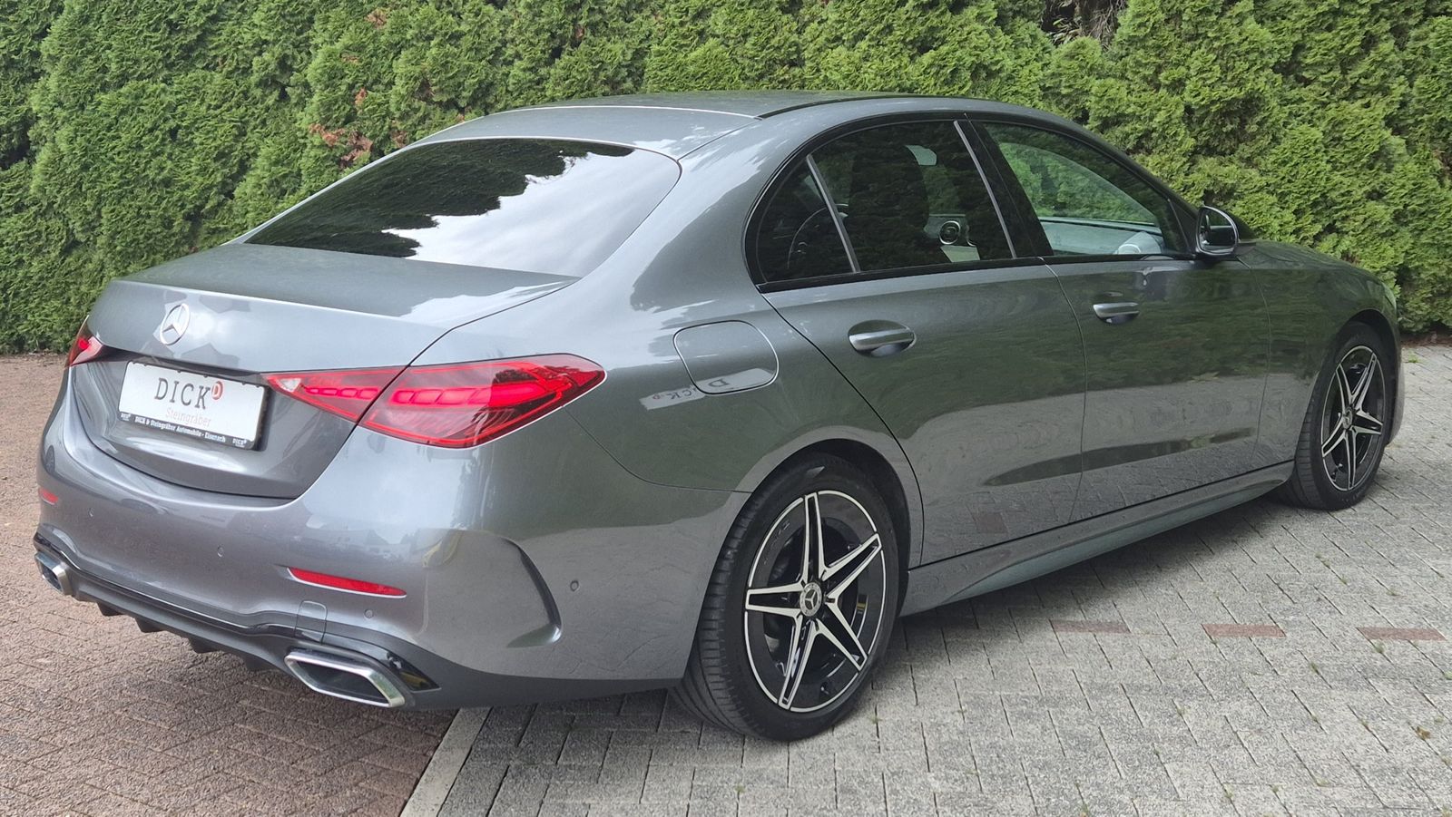 Fahrzeugabbildung Mercedes-Benz C 180 Lim. 9G AMG LINE NIGHT+LED+MBUX+KAMERA+SHZ