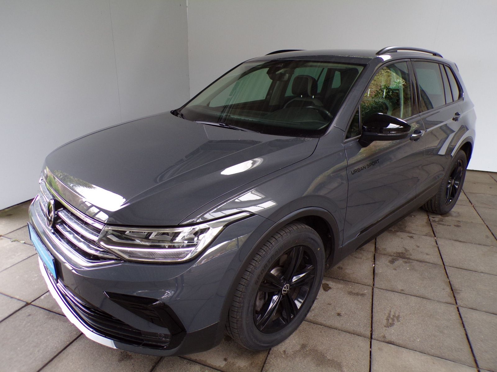 Volkswagen TIGUAN 2.0 TDI DSG URBAN SPORT 4MOTION AHK 18' foto 3