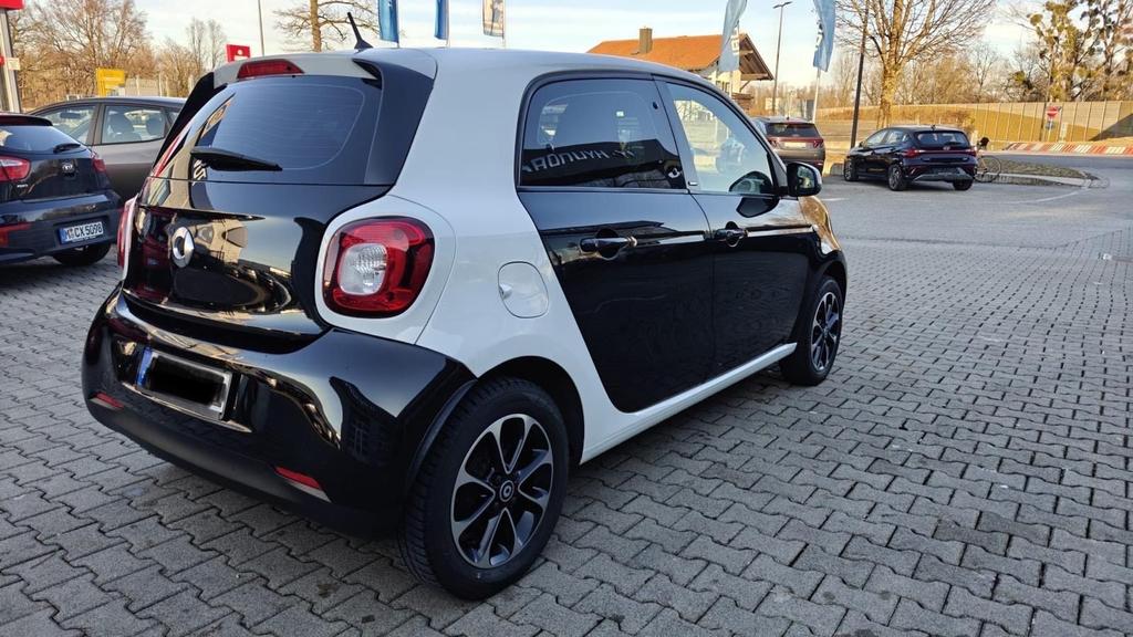 Smart ForFour