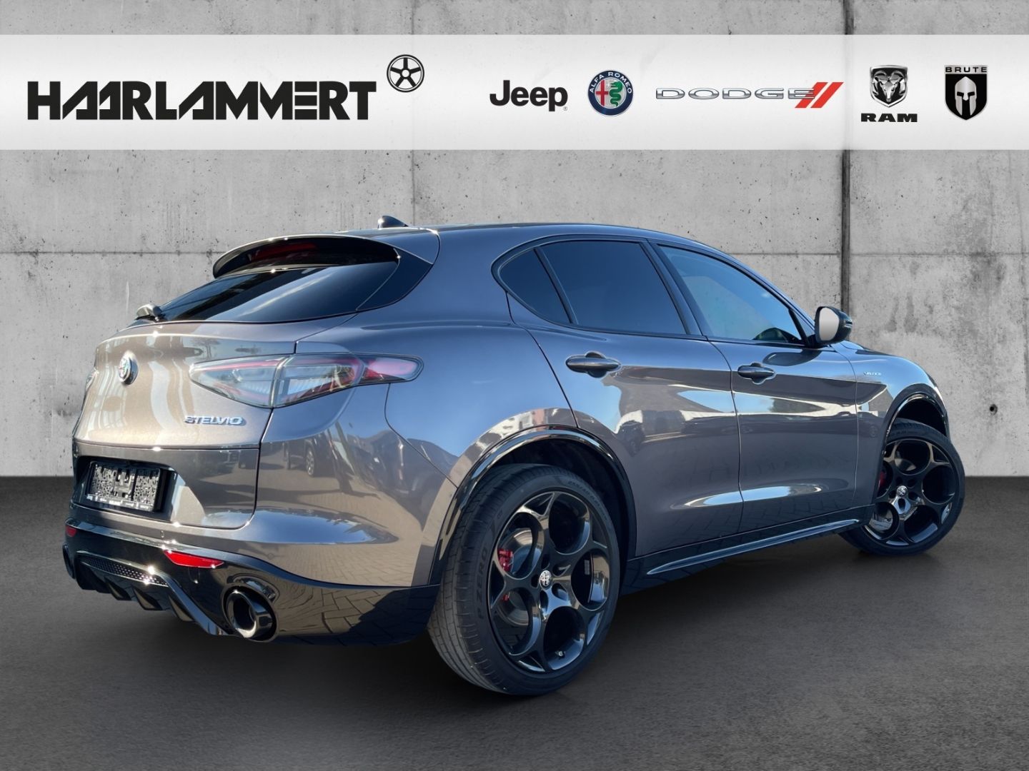 Alfa Romeo Stelvio - Bild 2