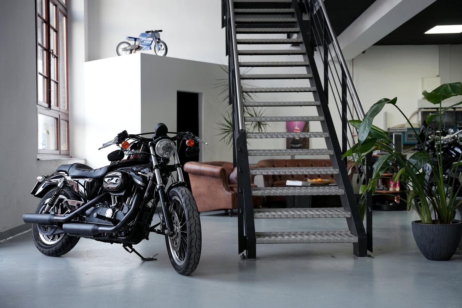 Harley-Davidson XL883R Sportster | ABS |