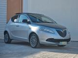 Lancia Ypsilon 1.2 benzina 70cv Tetto panoramico - Lancia Ypsilon mit Schiebedach