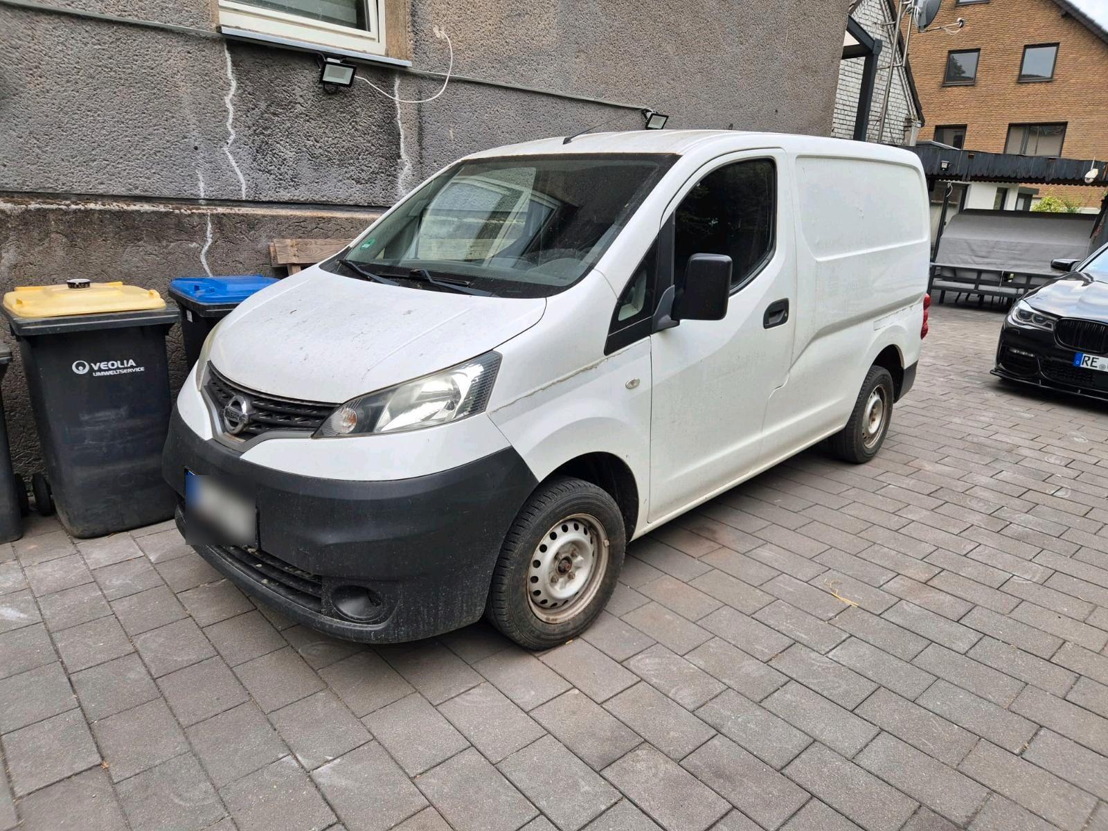 Nissan NV200