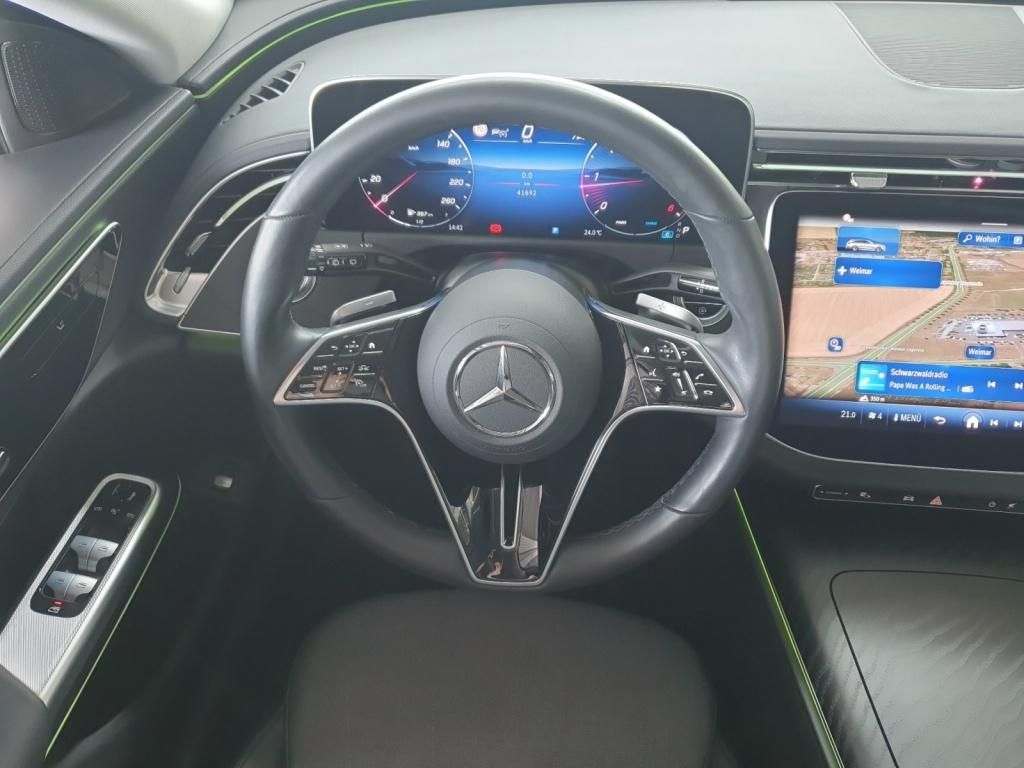 Fahrzeugabbildung Mercedes-Benz E 220 d T AVANTGARDE*DISTR*AHK*KEYL*KAM*TOTW