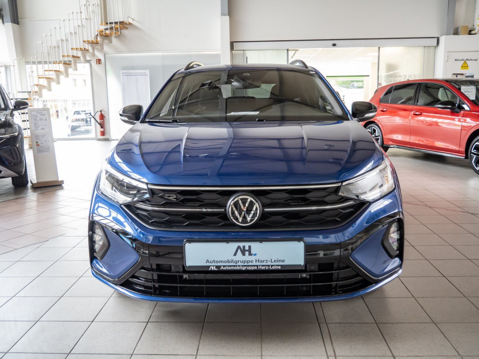 Volkswagen Taigo R-LINE TSI DSG+ALU 18+AHK+LED-MATRIX+TRAVE imagem 3