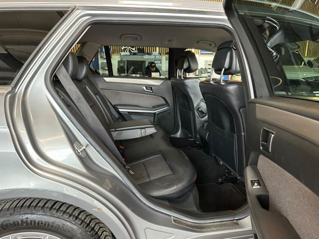 Mercedes-Benz E 250 CGI BlueEfficiency *Avantgarde*BiXenon*