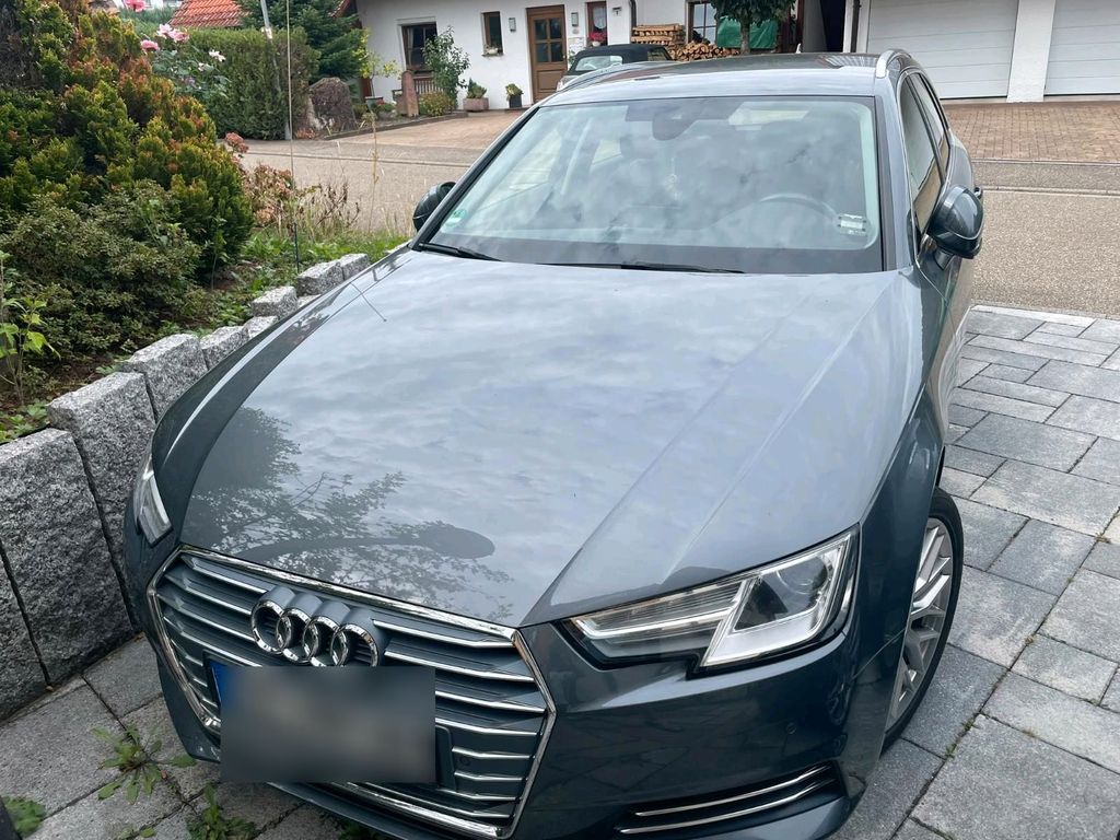 Image of Audi A4