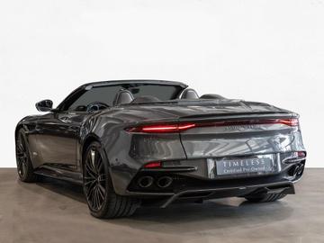 2019 Aston Martin DBS — фото 3
