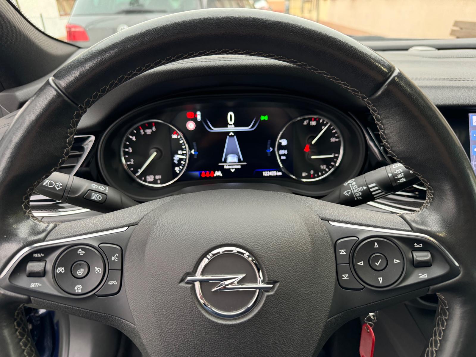 Opel Insignia B Sports Tourer Business -1.Hand-S.heft