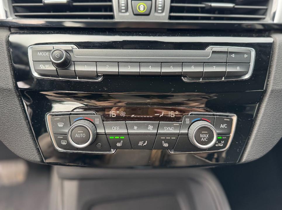 BMW X1 xDrive 20 d *NAVI/PARK-ASS./LED*, миниатюра 11
