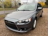 Mitsubishi Lancer Sportback Inform - graue Mitsubishi Lancer