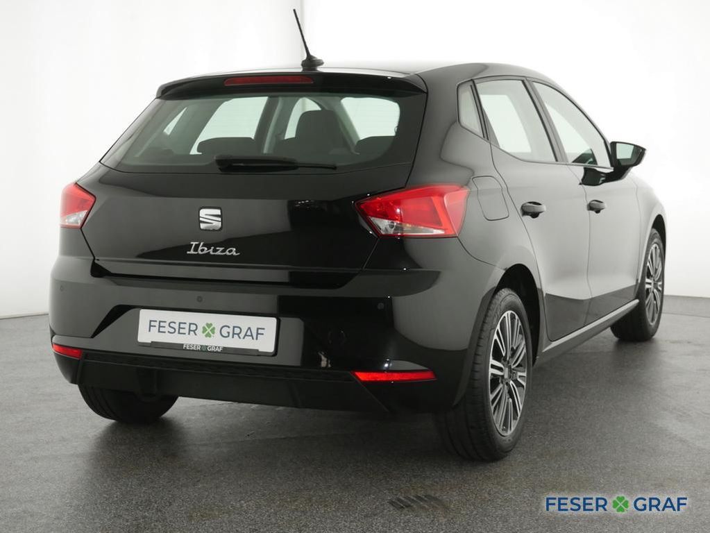Seat Ibiza — hlavná fotografia