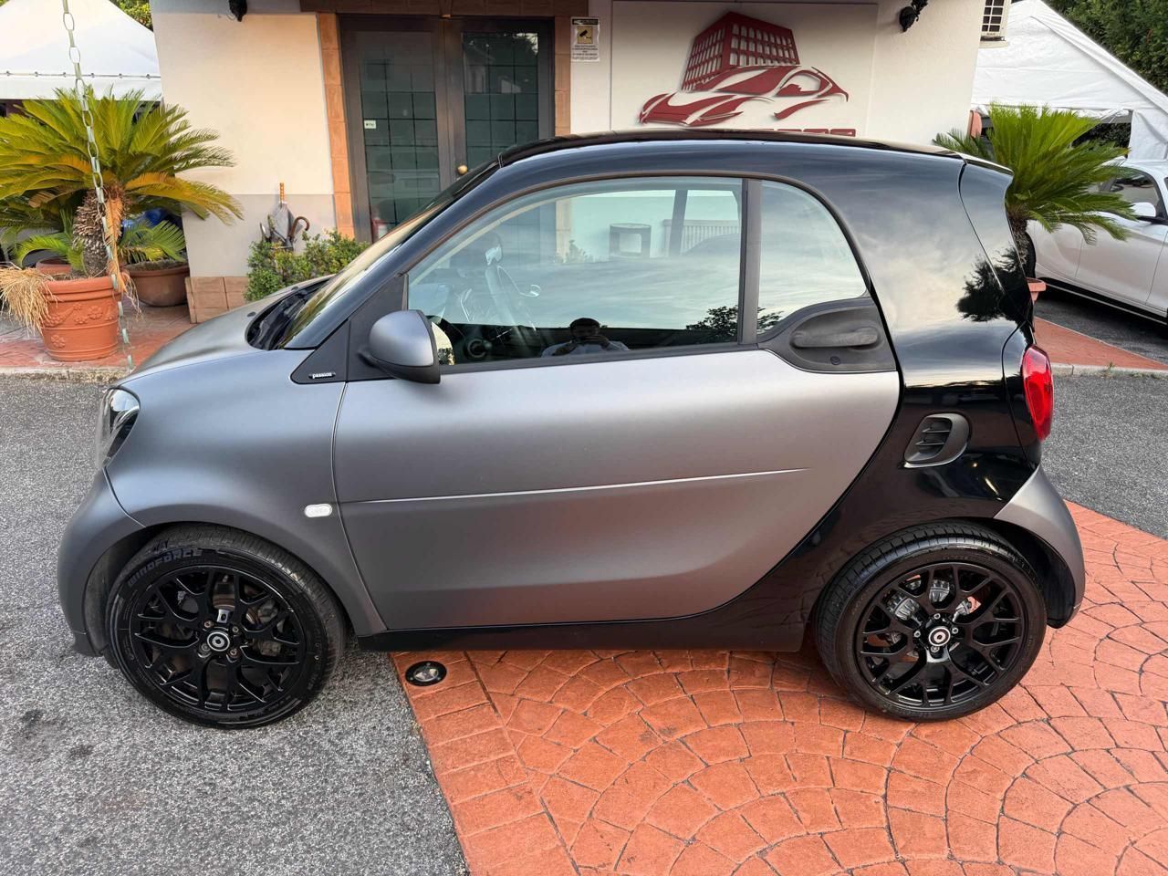 Smart smart forTwo 70 1.0 twinamic Superpassion PREZZO imagem 2