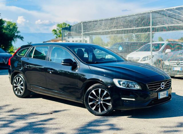 Volvo V60 2017 D3 Geartronic Kinetic full option