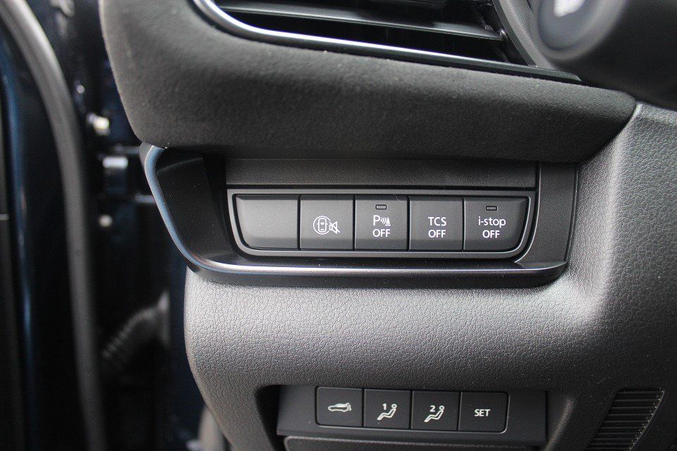 Fahrzeugabbildung Mazda CX-30 2025 M-Hybrid Nagisa G-140 *Juni-Aktion* N