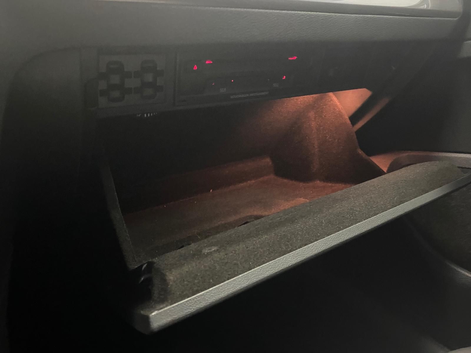 Fahrzeugabbildung Volkswagen Golf 2.0 TDI Allstar BMT KLIMA+NAVI+SITZHEIZ+PDC