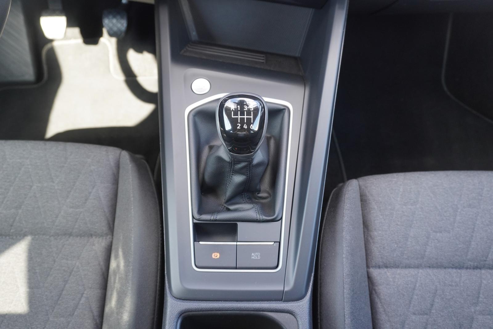 Volkswagen Golf VIII 1.5 TSI Life LED ACC Android Apple PDC, миниатюра 17