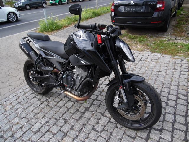 KTM 790 Duke L (35kW) A2 + KTM Track Pack+Akrapovic