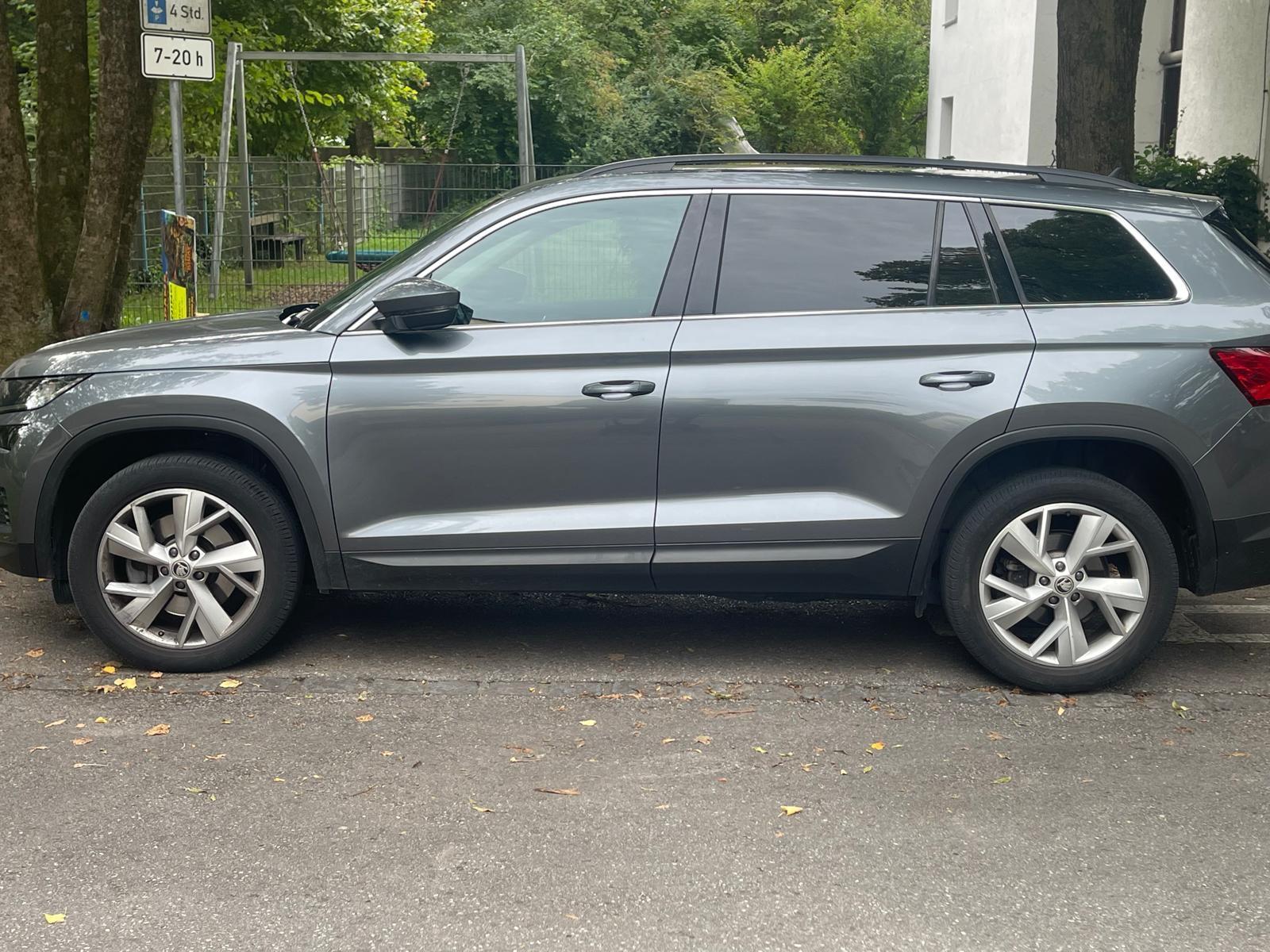 Skoda Kodiaq 2.0 TDI SCR 140kW  4x4 STANDHEIZUNG VB!