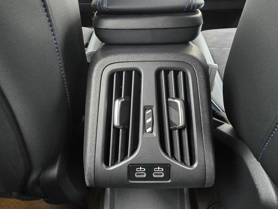 BMW 220 Active Tourer - Bild 20