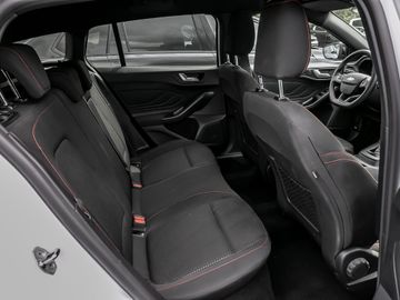Ford Focus Turnier 1.0 ST-Line Spurhalteassi. Kamera