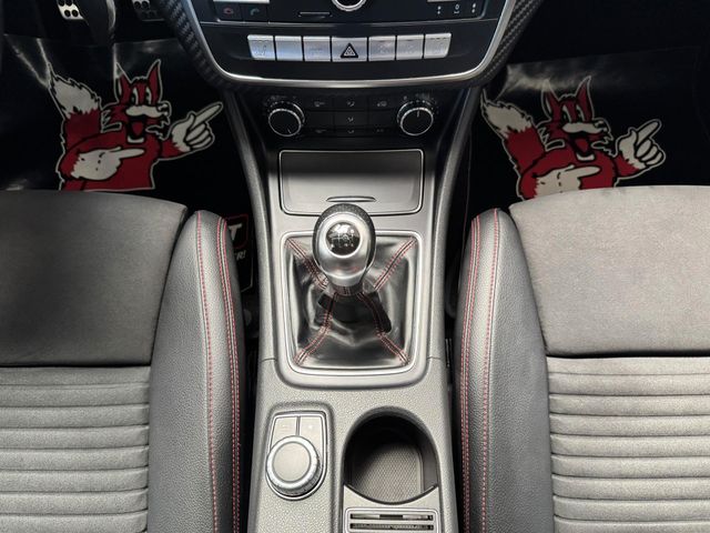MERCEDES-BENZ A 180 — Foto 22