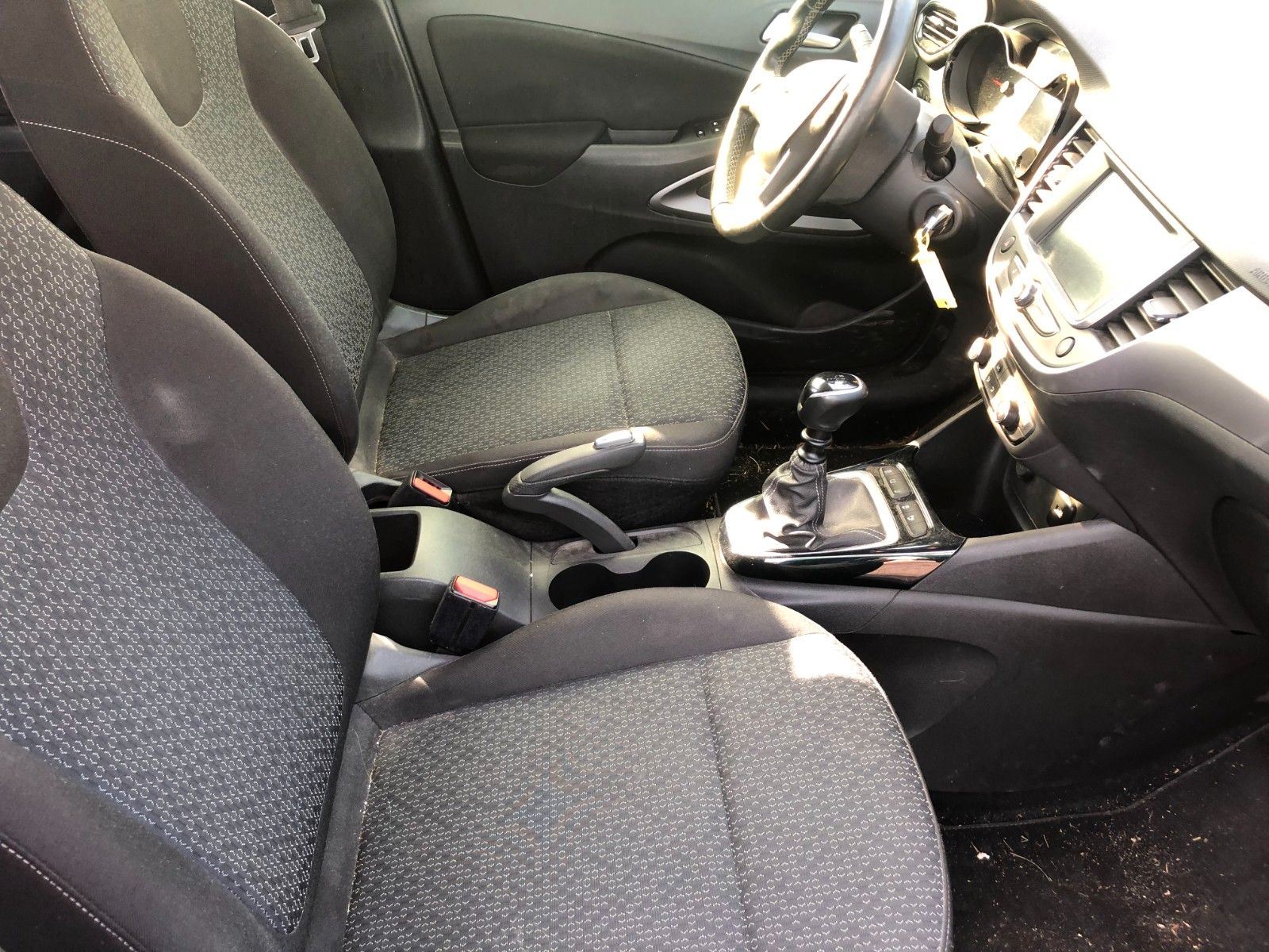 Fahrzeugabbildung Opel Crossland (X) Edition Unfall