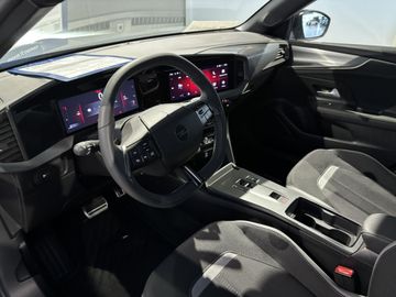 Fotografie 13 des Opel Mokka 1.2 DI Turbo Automatik GS