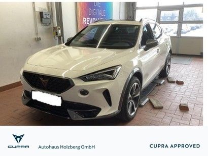 Cupra Formentor 1.4 e-Hybrid DSG NAVI+PANO+AHK+RFK+LED