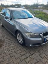 BMW e90 facelift lci - BMW i3 in Krefeld