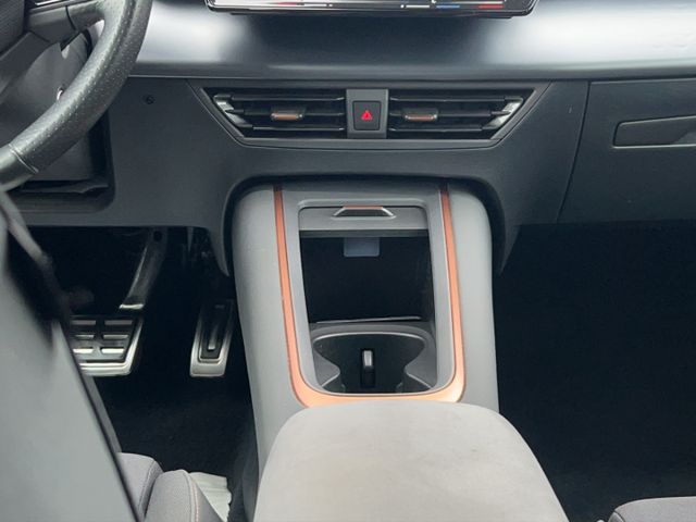 Born LED GJR PDc HuD Rückfahrkamera 150 kW (58kW