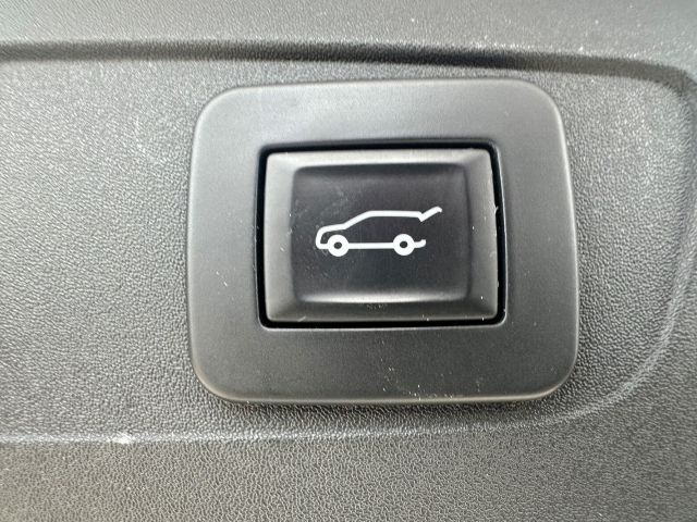Insignia  Elegance Navi Freisprecheinrichtung
