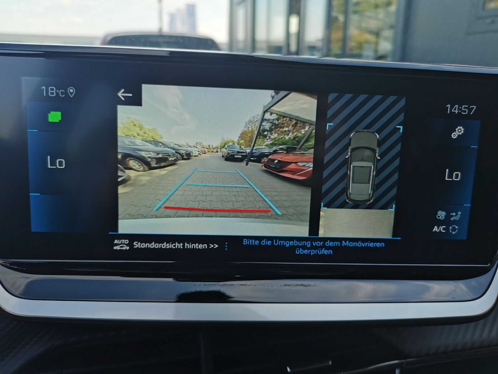 Fahrzeugabbildung Peugeot 2008 1.2 PureTech 130, Allure Pack