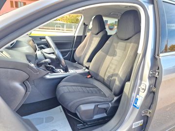 Peugeot 308 - 10