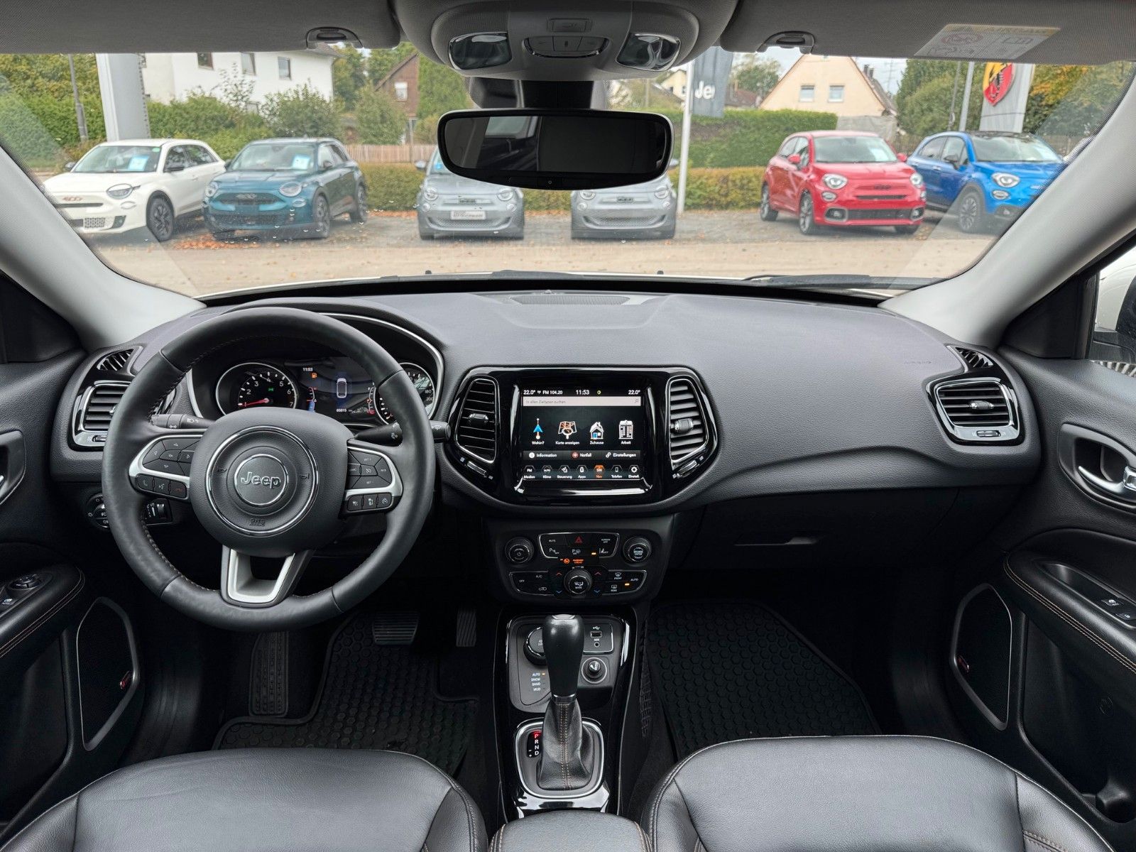 Fahrzeugabbildung Jeep Compass Limited 1,4L 4x4 NAVI BEATS KAMERA AHK