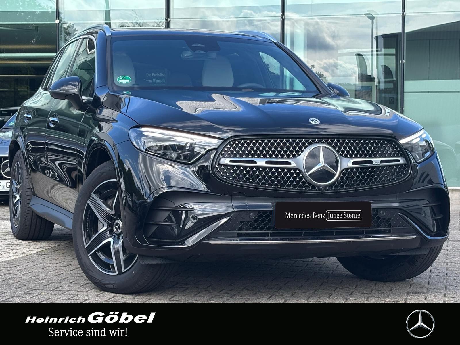 Fahrzeugabbildung Mercedes-Benz GLC 220 d 4M AMG*PANO*AHK*MEMORY-SITZE*360°KAMER