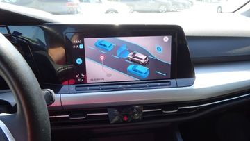 Fotografie des VW Golf VIII Variant 2.0 TDI Life*AHK*Navi*Bus.Pake