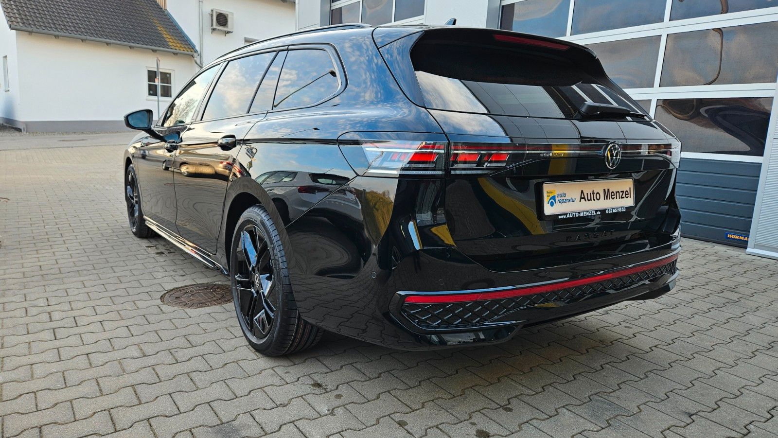 Volkswagen Passat Variant - Bild 7